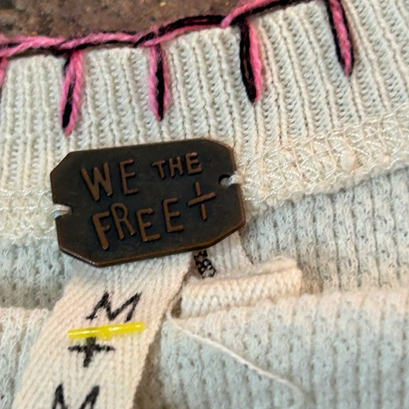 We The Free People Embroidered Henley Thermal Sz. S - Picture 4 of 6